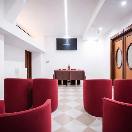 Hotiday Garibaldi Hotel Brindisi
