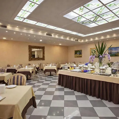 Hotel Hotiday Garibaldi